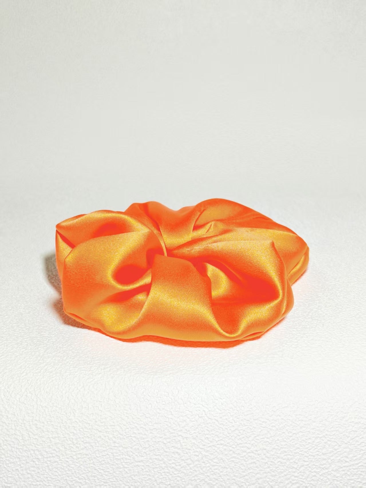 Noir Silk Scrunchie Medium