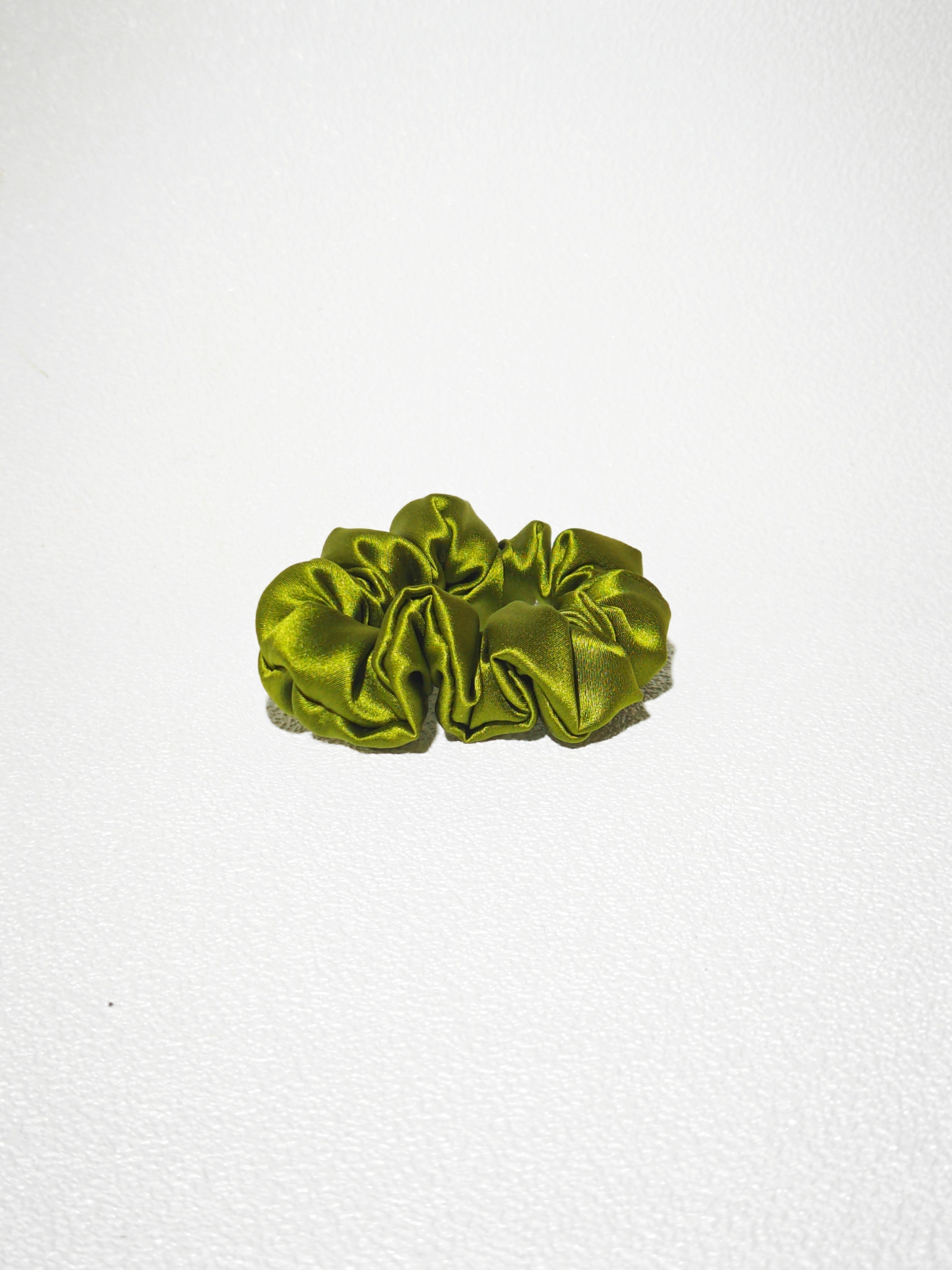 Noir Silk Scrunchie Small