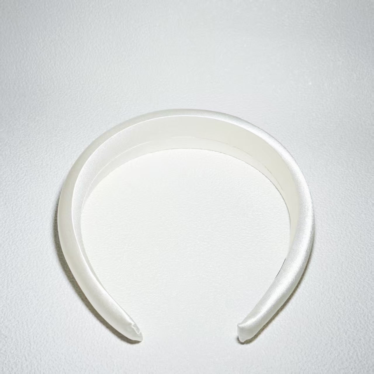 Cloud Ultra-Smooth Silk Headband