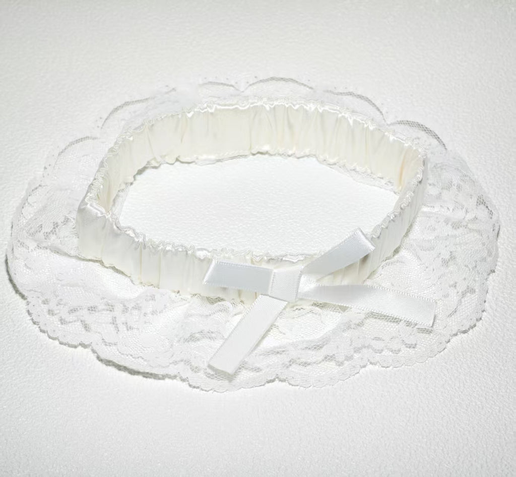 Natasha Silk Lace Thigh Ring