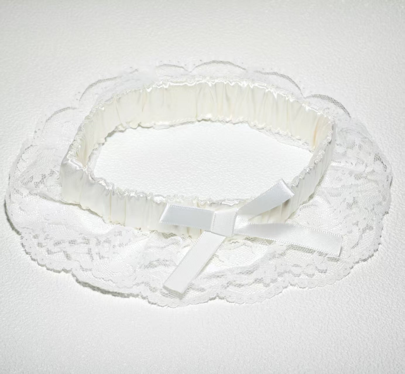 Natasha Silk Lace Thigh Ring